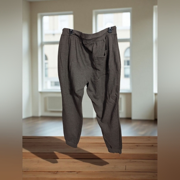Fashion Nova Stole Your Boyfriend's Oversized Joggers-Charcoal Size 1X (NWOT) - Picture 11 of 12